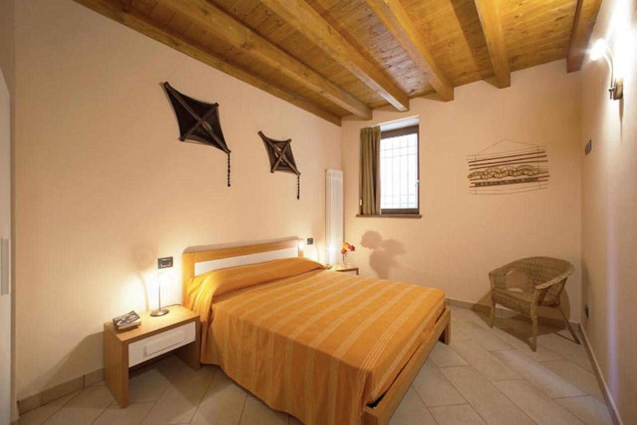 Aparthotel La Casa Del Nonno Monzambano Exterior foto