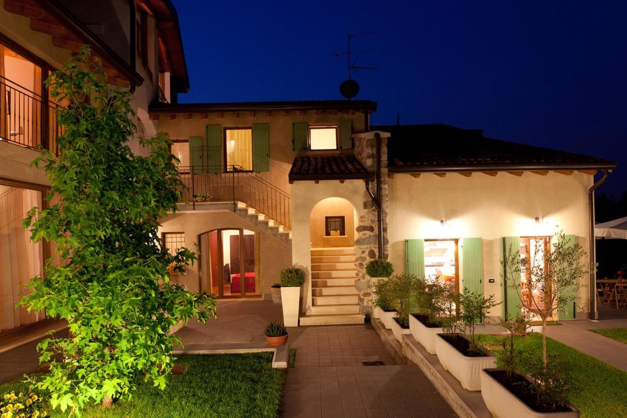 Aparthotel La Casa Del Nonno Monzambano Exterior foto